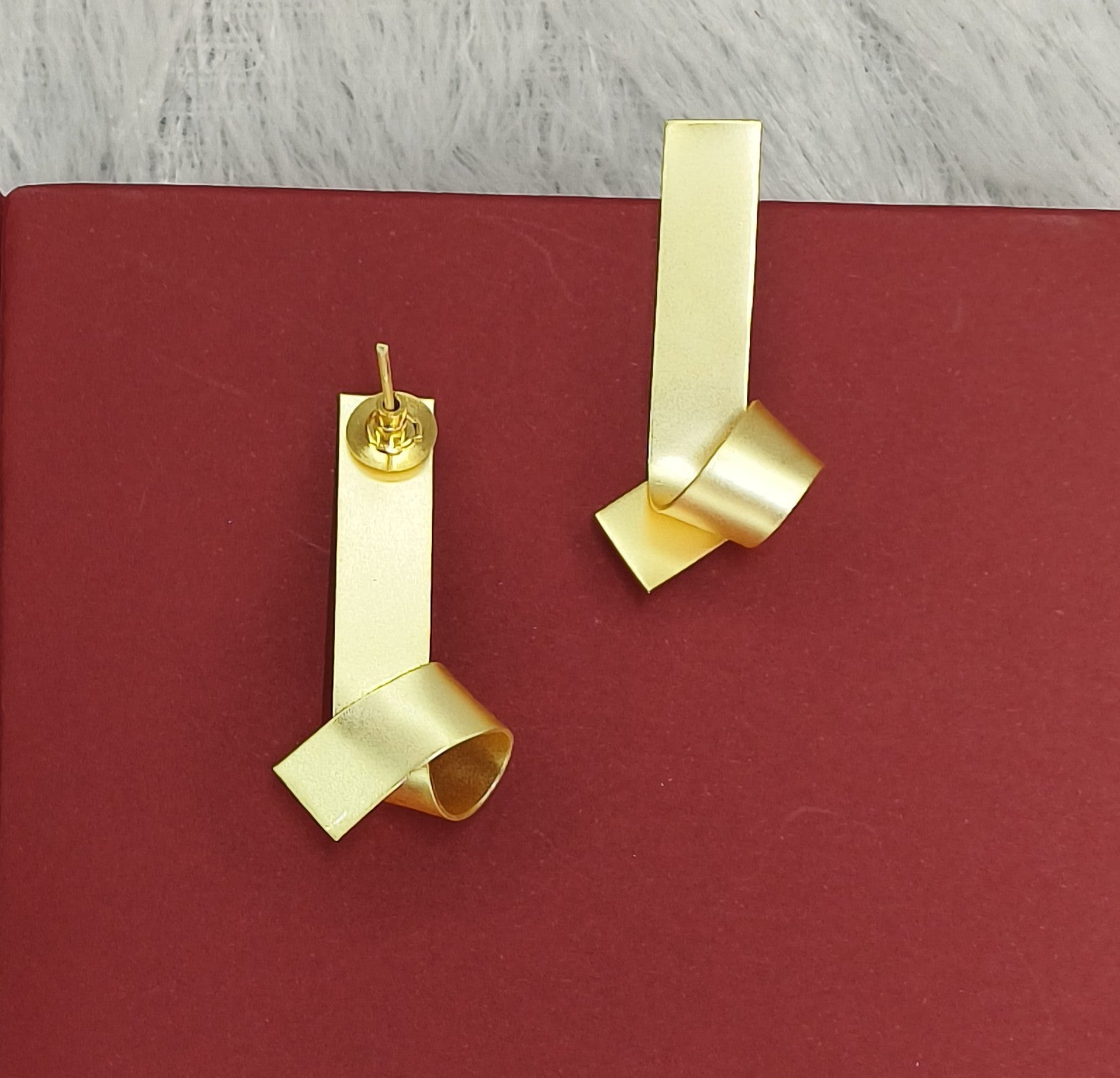 Elegant gold-tone matte finish fashion light weight earring for casual, office and party wear