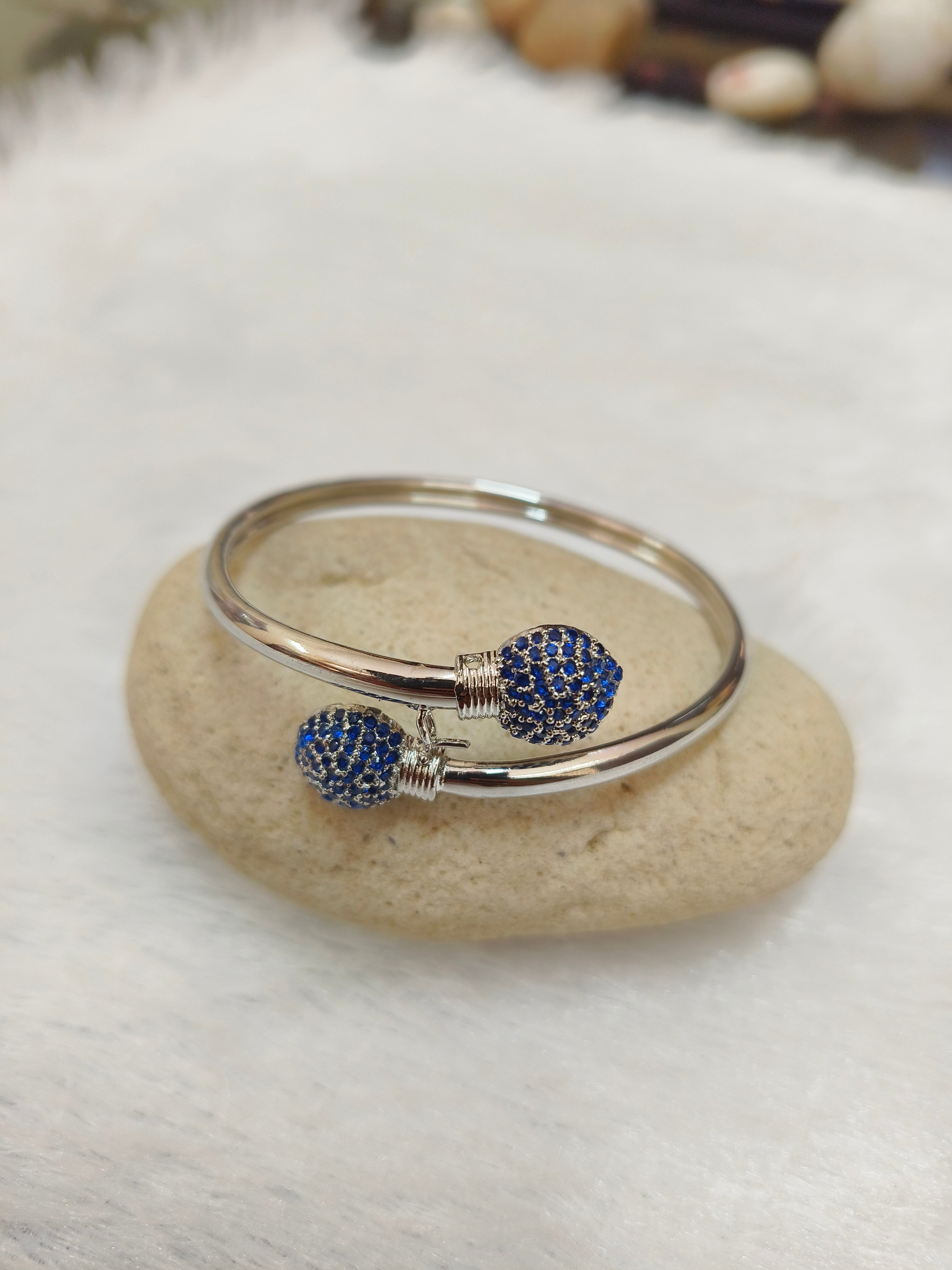 Brass Metal Rhodium Polish Bracelet