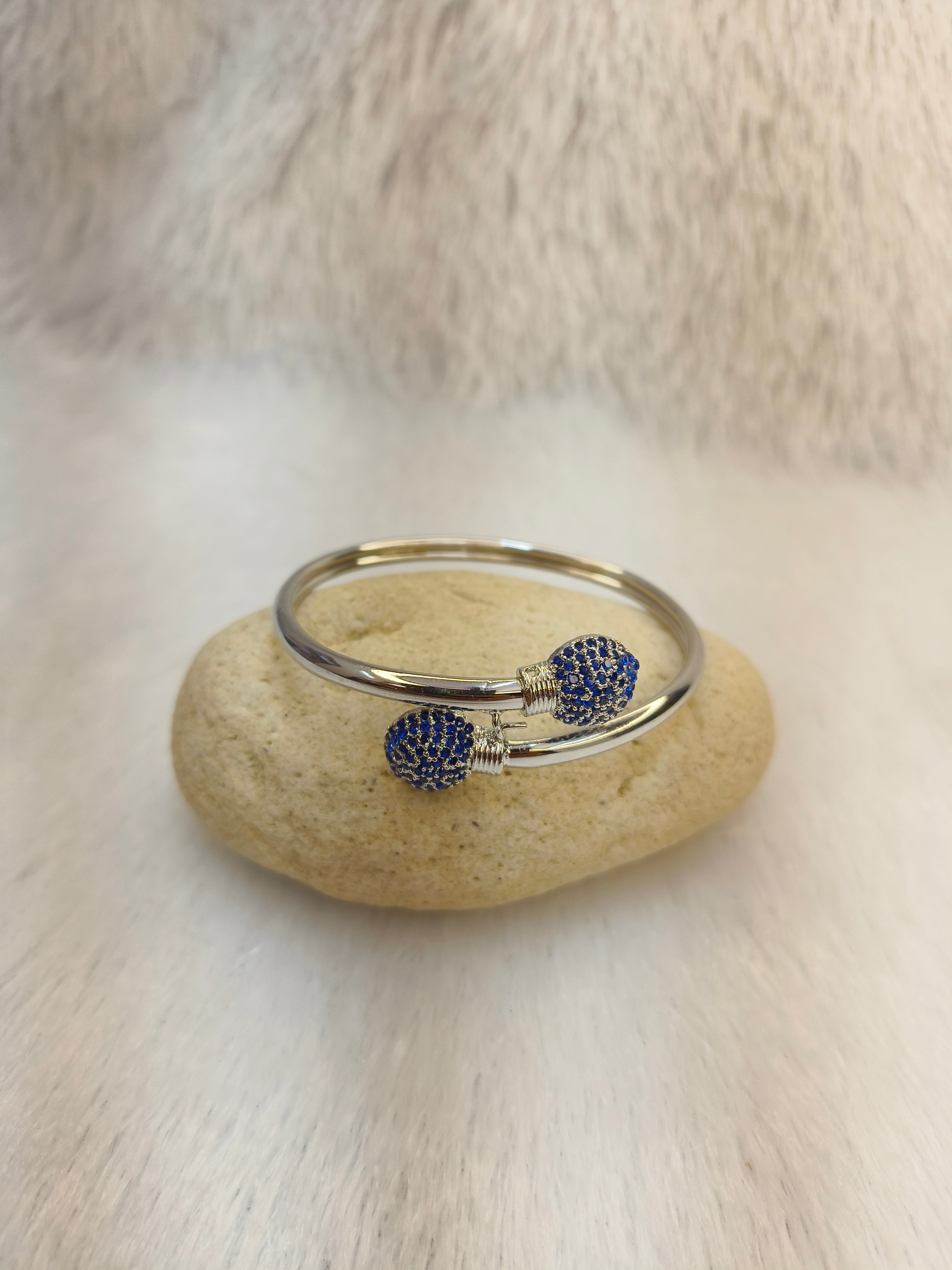 Brass Metal Rhodium Polish Bracelet