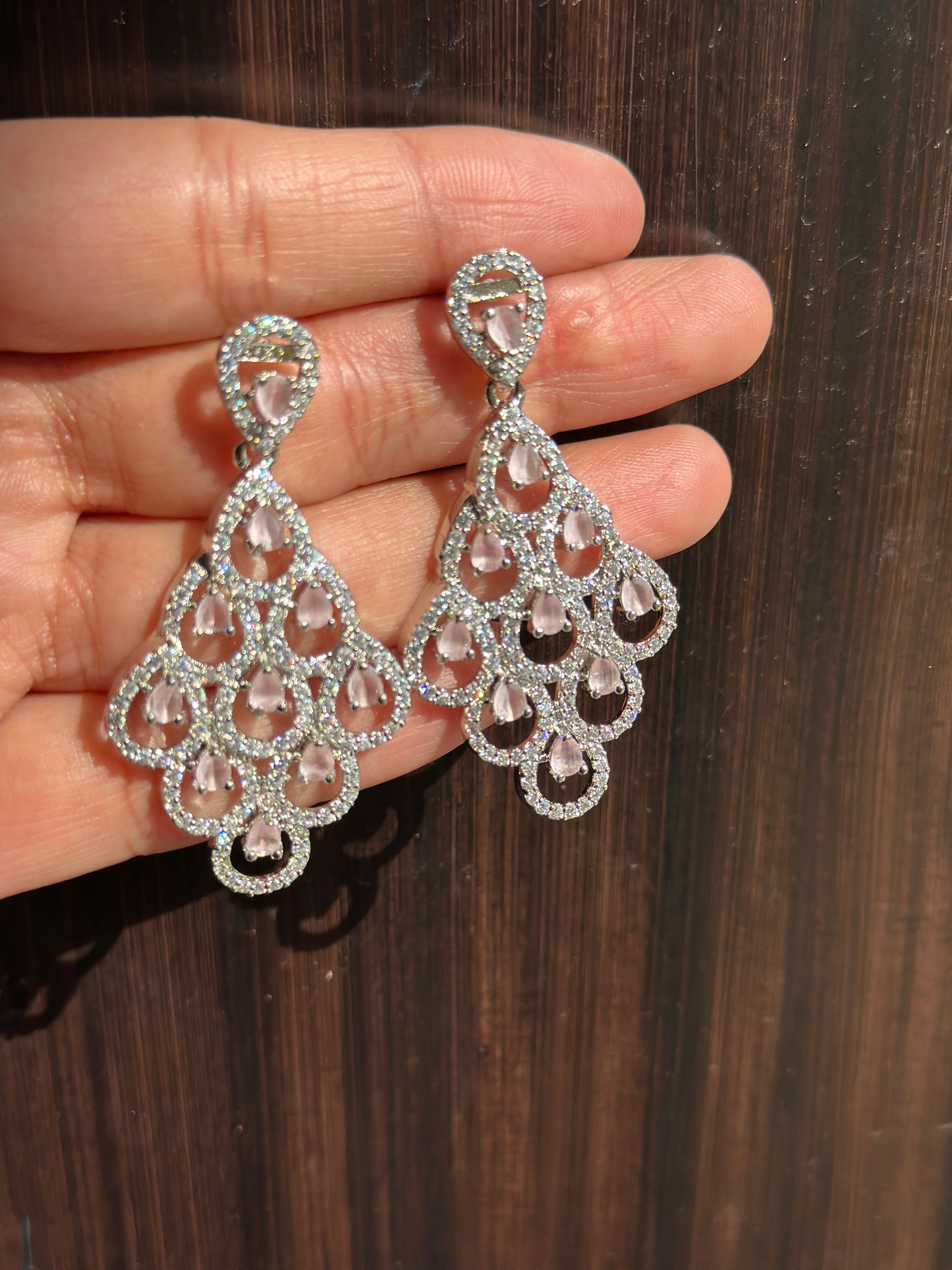 Luxury Pink Teardrop Chandelier Earrings – Silver-Tone Statement Dangle Earrings with Sparkling Stones – Elegant Jewelry for Women