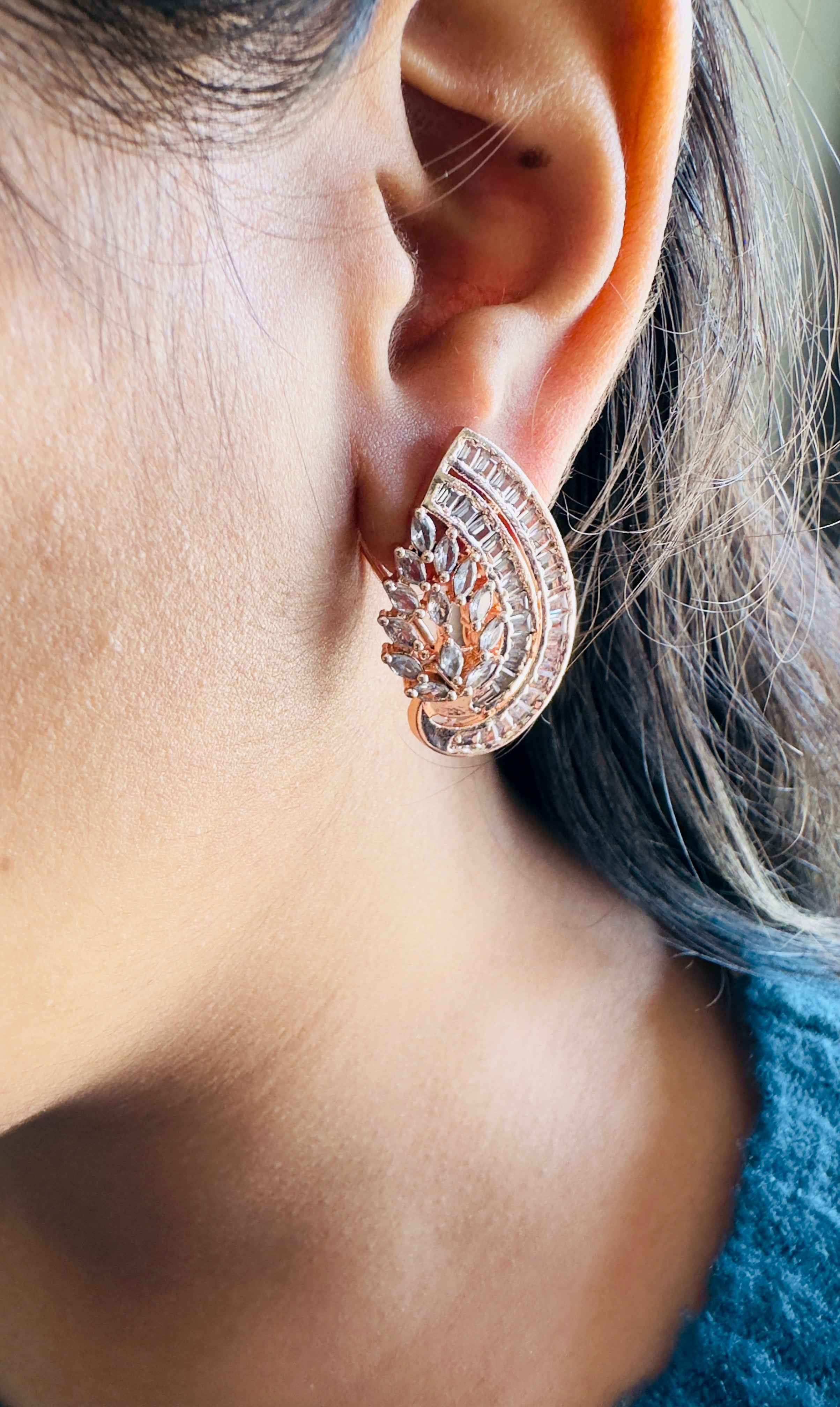 Gold-Plated Paisley Designer Earrings for Women – Elegant Cubic Zirconia & Pearl Detailing – Traditional Indian Wedding & Party Jewelry