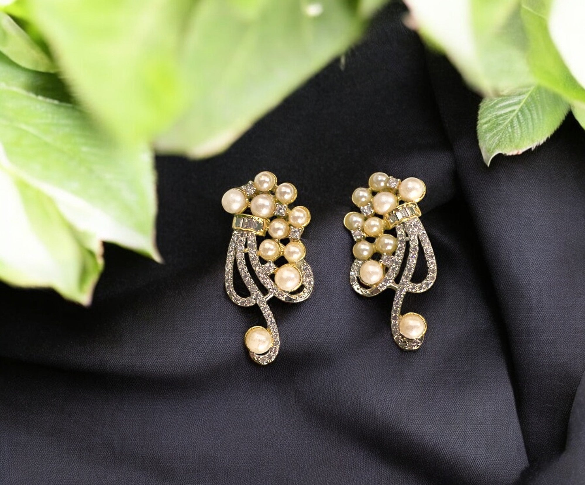 Luxury Pearl Cluster Drop Earrings for Women – Gold & Silver Plated Statement Earrings with Sparkling Cubic Zirconia – Elegant Jewelry for Weddings, Parties & Special Occasions