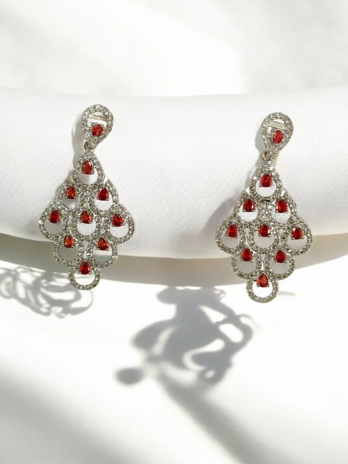 Elegant Red Teardrop Chandelier Earrings – Silver-Tone Statement Dangle Earrings with Sparkling Stones – Luxury Jewelry for Women